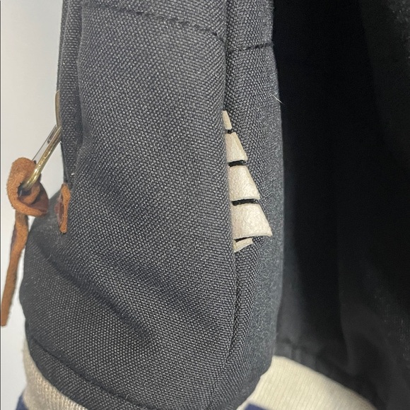 Picture Organic Women's Navy Vest with Fur Hood - Picture 11 of 14